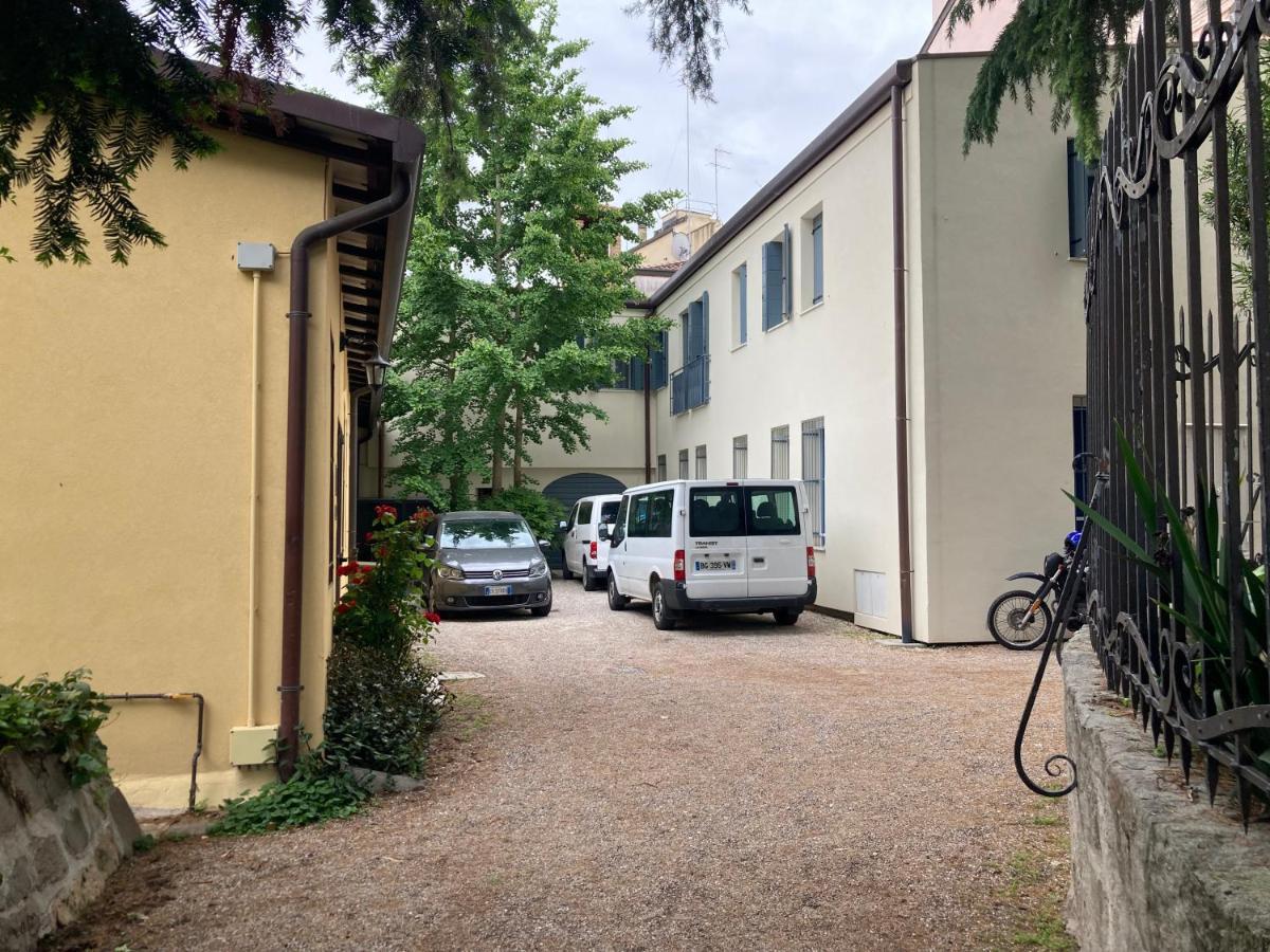 Foresteria Conti, Sulle Tracce Di Shakespeare Padua Exterior foto